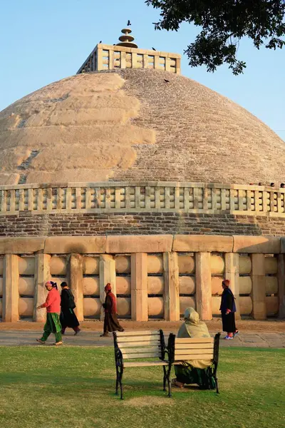 stock image Stupa 1 constructed by king Ashok, Sanchi, Madhya Pradesh, India 