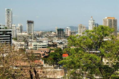 Bombay, Maharashtra, Hindistan gökdelenleri manzaralı. 