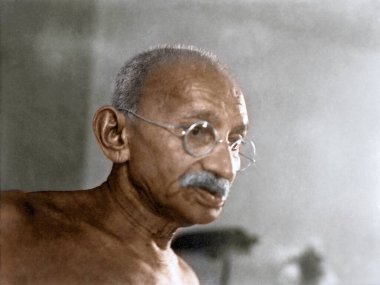 Mahatma Gandhi Birla Evi 'nde oturuyor, Mumbai, Maharashtra, Hindistan, Asya, Ağustos 1942 
