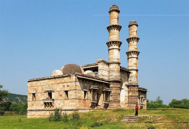 UNESCO dünya mirası Champaner Pavagadh; Mahmud Begdas Umrao tarafından inşa edilen Kevada Mescidi; Champaner; Panchmahals ilçesi; Gujarat; Hindistan; Asya 