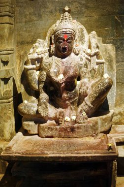 Yakshi padmavat heykeli, brahma jinalaya tapınağı, lakkundi, Karnataka, Hindistan, Asya 