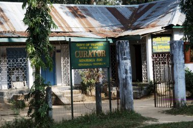 Sepahijala Tapınağı 35 km Agartala, Tripura, Hindistan 