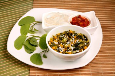 Hindistan, Maharashtra Thane 'de Korala yaprağı sebzesi