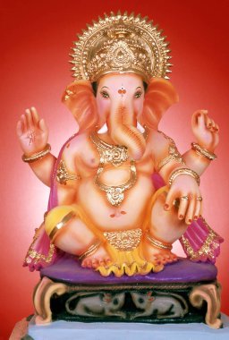 Lord Ganesh 'in idolü (fil tanrısı); Ganesh ganpati festivali; mumbai bombay; maharashtra; Hindistan;