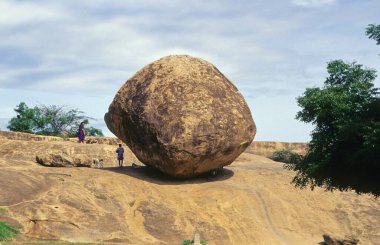 Krishna tereyağı topu Mahabalipuram, Tamil Nadu, Hindistan 