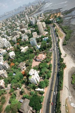 Mumbai Maharashtra Hindistan 'daki Carter Yolu' nun havadan görüntüsü.