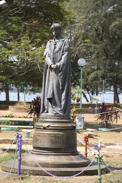 stock image Statue of His Highness Sri Rama Varma Maharaja of Cochin now Ernakulam 11-9-1895 to 7-11-1914 erected by Public subscription, Ernakulam, Kerala, India 