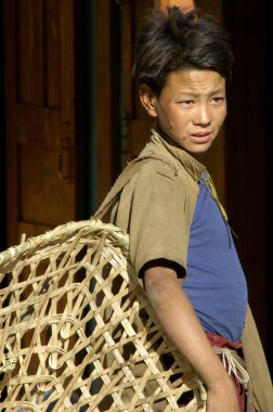 Sepetli Çocuk, Tawang, Arunachal Pradesh, Hindistan