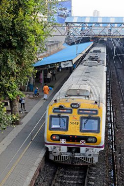 Dadar tren istasyonu, Mumbai, Maharashtra, Hindistan, Asya 