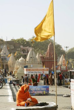 Ujjjain, Madhya Pradesh, Hindistan 'daki Saraswati Nehri Bankası. 