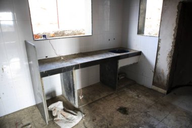 Mutfak platformu, inşaat halindeki ev, Talegaon, Pune, Maharashtra, Hindistan