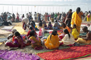 kumbha mela Triveni Sangam allahabad uttar pradesh India 