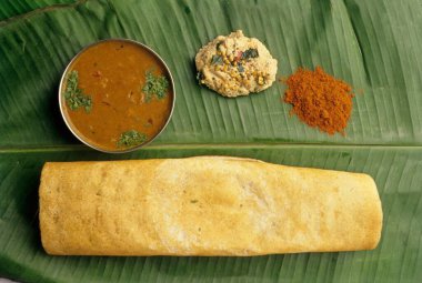 Masala Dosa masada servis yaptı.