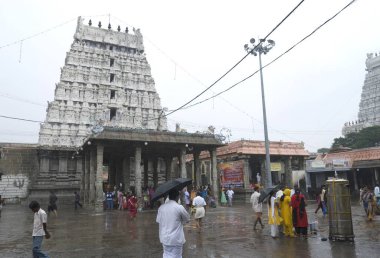 Arunachaleshwara temple dedicated to lord Shiva Chola Period 9th-13th century in Thiruvannamalai, Tamil Nadu, India  clipart