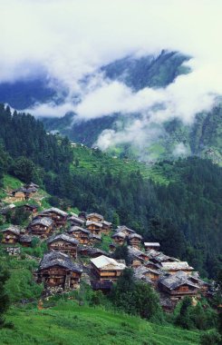 Himalaya Köyü, Garhwal, Himalaya Yolu, Hindistan