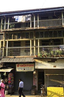 Eski Dattatreya chawl toplu şehir konutları; Tukaram Javji marg; Grant yolu; Bombay şimdi Mumbai; Maharashtra; Hindistan