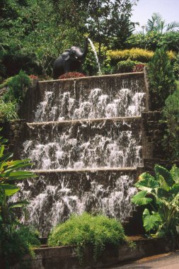 Çeşme, Vega Diyarı, Pallikava, Koçin, Hindistan 