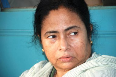 Demiryolu bakanı Mamta Banerjee 