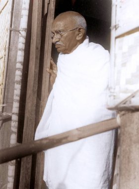 Mahatma Gandhi, Hindu Müslüman ayaklanmalarından sonra, Doğu Bengal, Hindistan, Asya, Ocak 1947