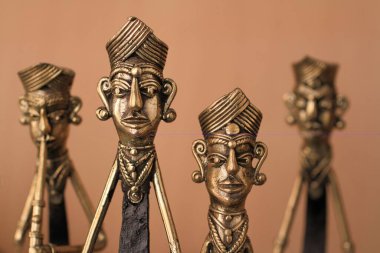 Çan metal el işi, bastar, chhattisgarh, Hindistan, Asya 