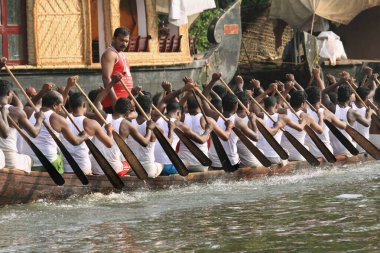 Punnamada Gölü 'nde yılan teknesi yarışı, Alleppey, Alappuzha, Kerala, Hindistan  