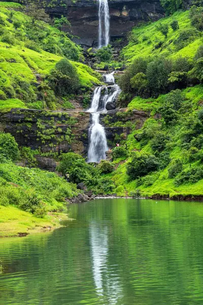 stock image Waterfall, Bhandardara, Igatpuri, western ghats, Akole tehsil, Ahmednagar district, Maharashtra, India