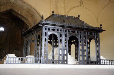 Gol Gumbaz , built in 1659 , Mausoleum of Muhammad Adil Shah II (1627-57) and his family caskets stand on raised platform in the center of the hall , Bijapur , Karnataka , India clipart