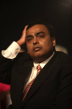 Mukesh Ambani; Reliance Industries 'in Yönetim Kurulu Başkanı ve Yöneticisi RIL' i CNBC-TV18 Hindistan İş Lideri Ödülü; Bombay Mumbai; Maharashtra; Hindistan 