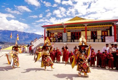 Lama Dansı Tawang Jung Manastırı, Arunachal Pradesh, Hindistan 