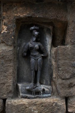 Mimarlık; chousath (64) yoginis tapınağı; Bhubaneswar; Orissa; Hindistan