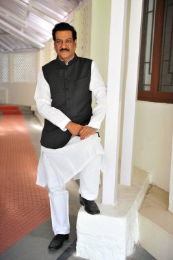 Chief Minister Prithviraj Chavan   clipart