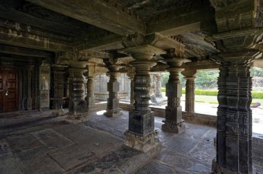 Brahma jinalaya basti tapınağı, lakkundi, Karnataka, Hindistan, Asya 