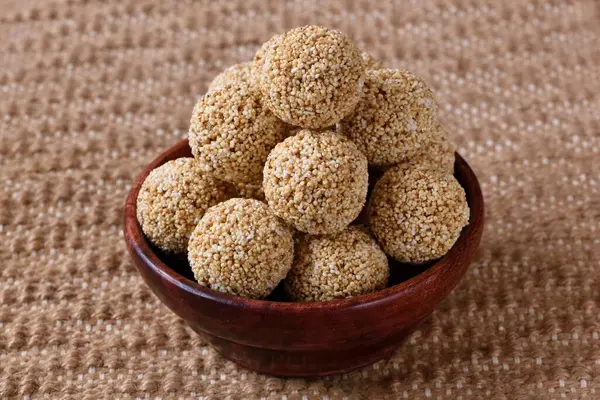 stock image Indian Food Rajgira Ladoo, sweet desert balls in the bowl on table 