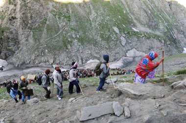 Hac sangam 'dan kutsal mağaraya, amarnath yatra, Jammu Kashmir, Hindistan, Asya