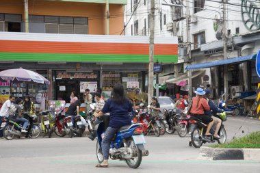 Tayland 'da iki tekerlekli araç. 