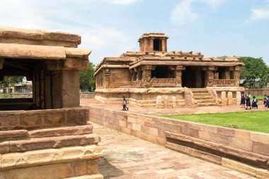 Ladkhan Tapınağı 7. yüzyılda inşa edildi, Aihole, Karnataka, Hindistan.