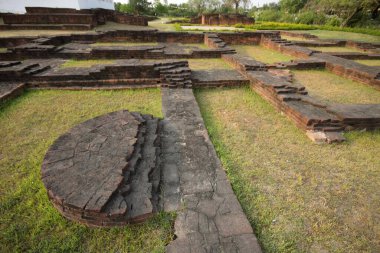 Ruins maya devi temple, lumbini, nepal  clipart