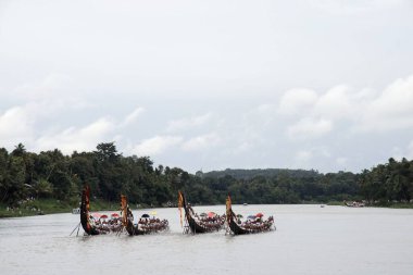 Tekne yarışı, Aranmula, Kerala, Hindistan 