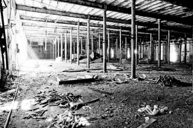 Tekstil fabrikasını işçi ayaklanması nedeniyle kapattılar, Bombay şimdi Mumbai, Maharashtra, Hindistan 