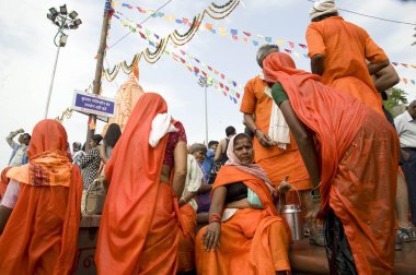 Seyyahlar, kumbh mela, ujain, madhya pradesh, Hindistan, Asya 