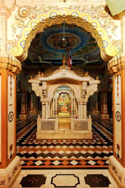 BAPS içinde Akshardery Swaminarayan tapınağı; Gondal; Rajkot ilçesi; Gujarat; Hindistan