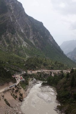 Chamoli Uttarakhand 'daki Alaknanda nehri Hindistan Asya
