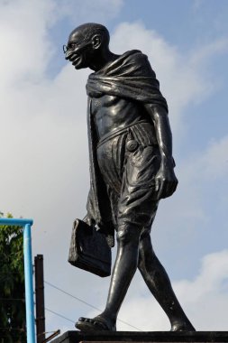 Mahatma gandhi statue, navsari, gujarat, india, Asia  clipart