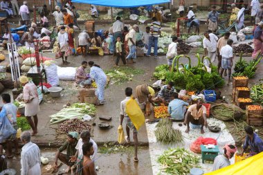 Pazar; Thanjavur; Tamil Nadu; Hindistan