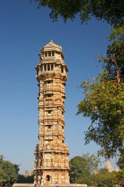 Miras 37 metre yüksekliğinde Vijay Stambh (zafer kulesi) M.S. 1440 yılında inşa edildi, Chittorgarh, Rajasthan, Hindistan 