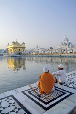 Altın Tapınak; Amritsar; Punjab; Hindistan