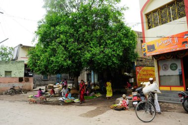 Pazar, Akluj, Solapur, Maharashtra, Hindistan