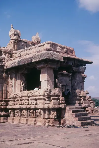 Pattadakal 'daki Virupaksha Tapınağı, Bagalkot Bölgesi, Karnataka, Hindistan