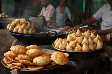 Samosas stop, varanasi, uttar pradesh, Hindistan, Asya