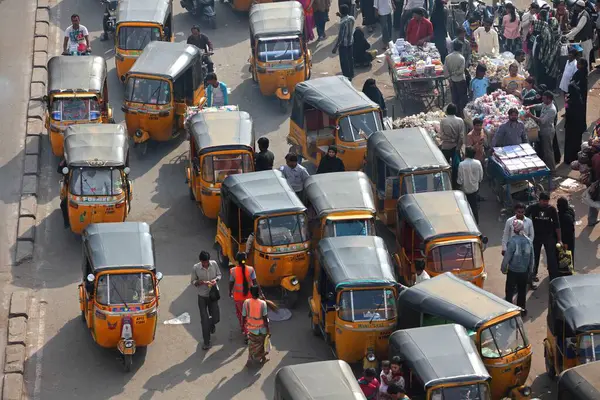 stock image Auto rickshaw traffic near Charminar, Hyderabad, Andhra Pradesh, India 